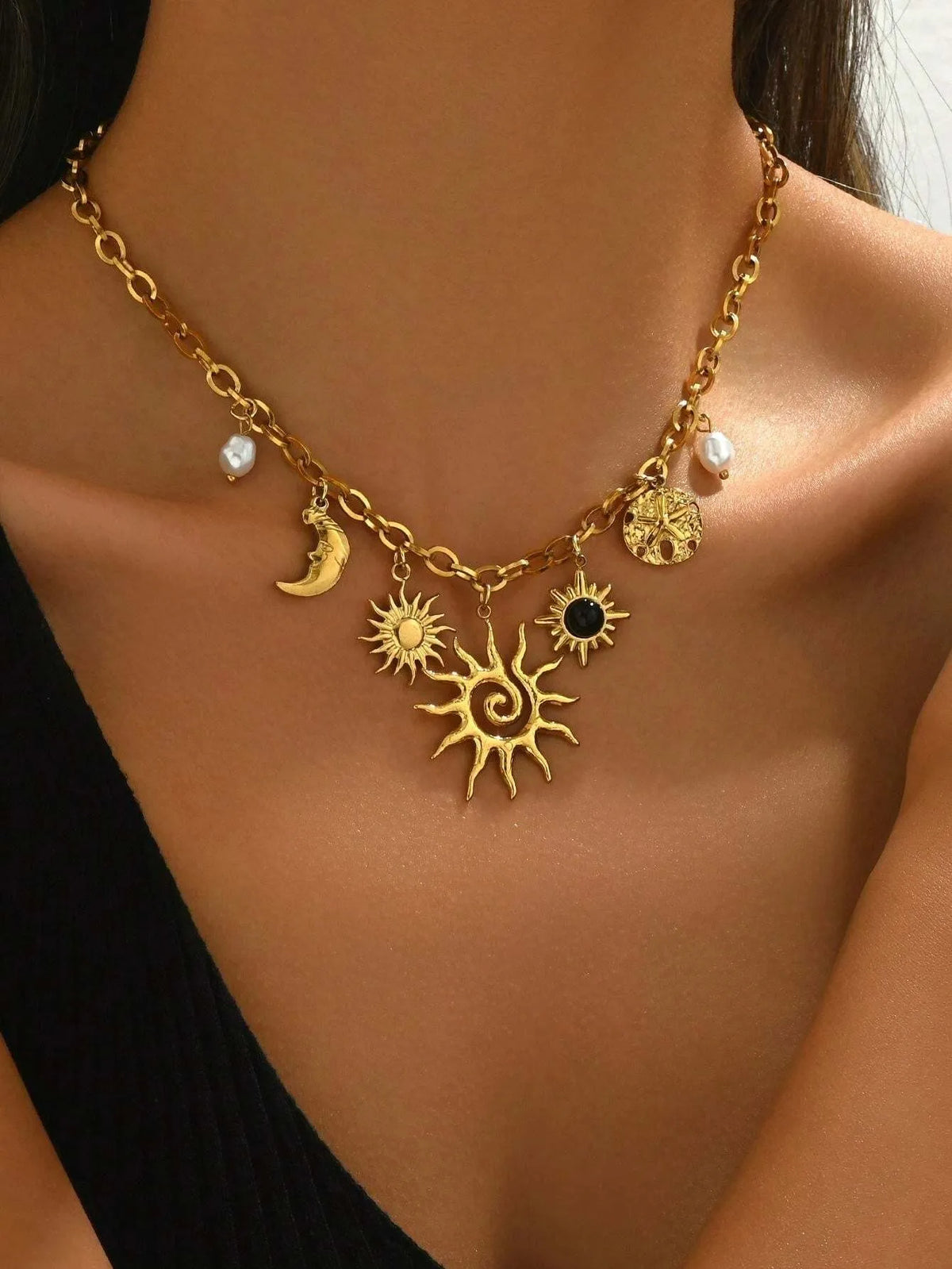 Glamorous Gold Chunky Chain Necklace With Heart, Sun & Moon Charms