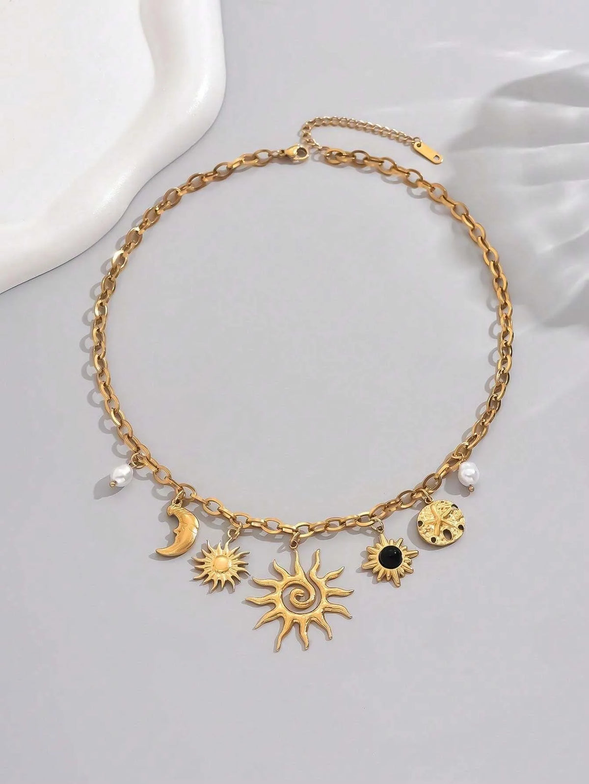 Glamorous Gold Chunky Chain Necklace With Heart, Sun & Moon Charms